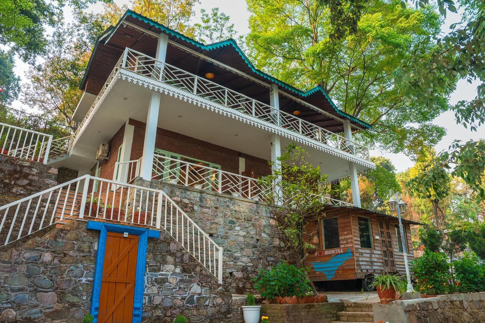 Malusara Retreat By The Lake Bhīm Tāl Zewnętrze zdjęcie